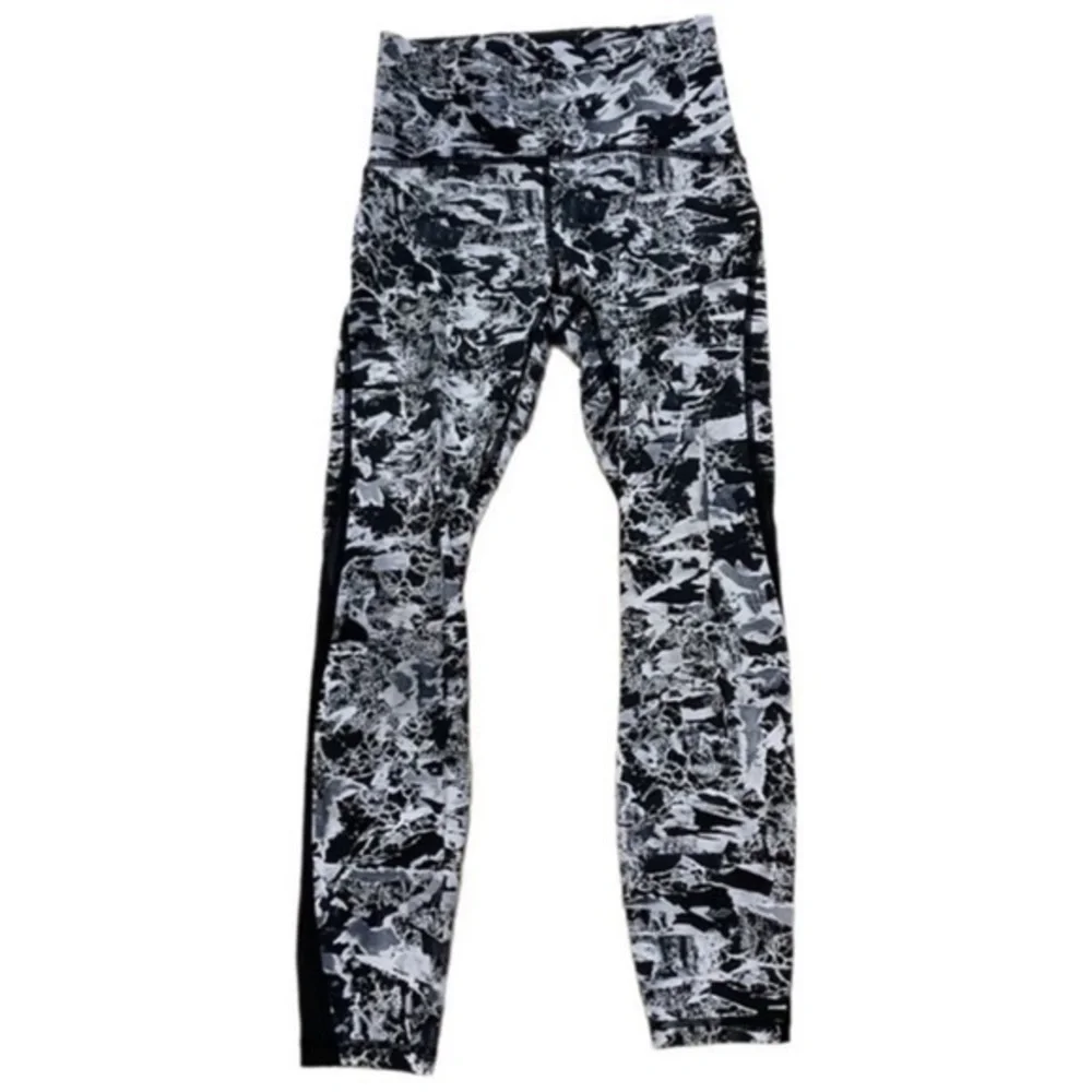 Lululemon Train Times 7/8 Pant 25” Interlaced Starlight Black / Black